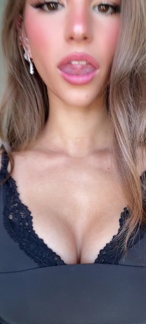 Brooke Monk Nude Leaks OnlyFans Photos #21