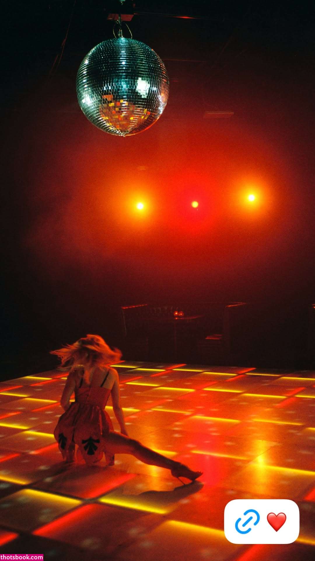 Addison Rae Nude Leaks OnlyFans Photos #8 1729891