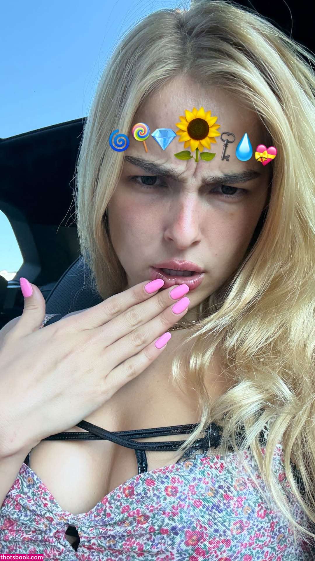 Addison Rae Nude Leaks OnlyFans Photos #8 1729894