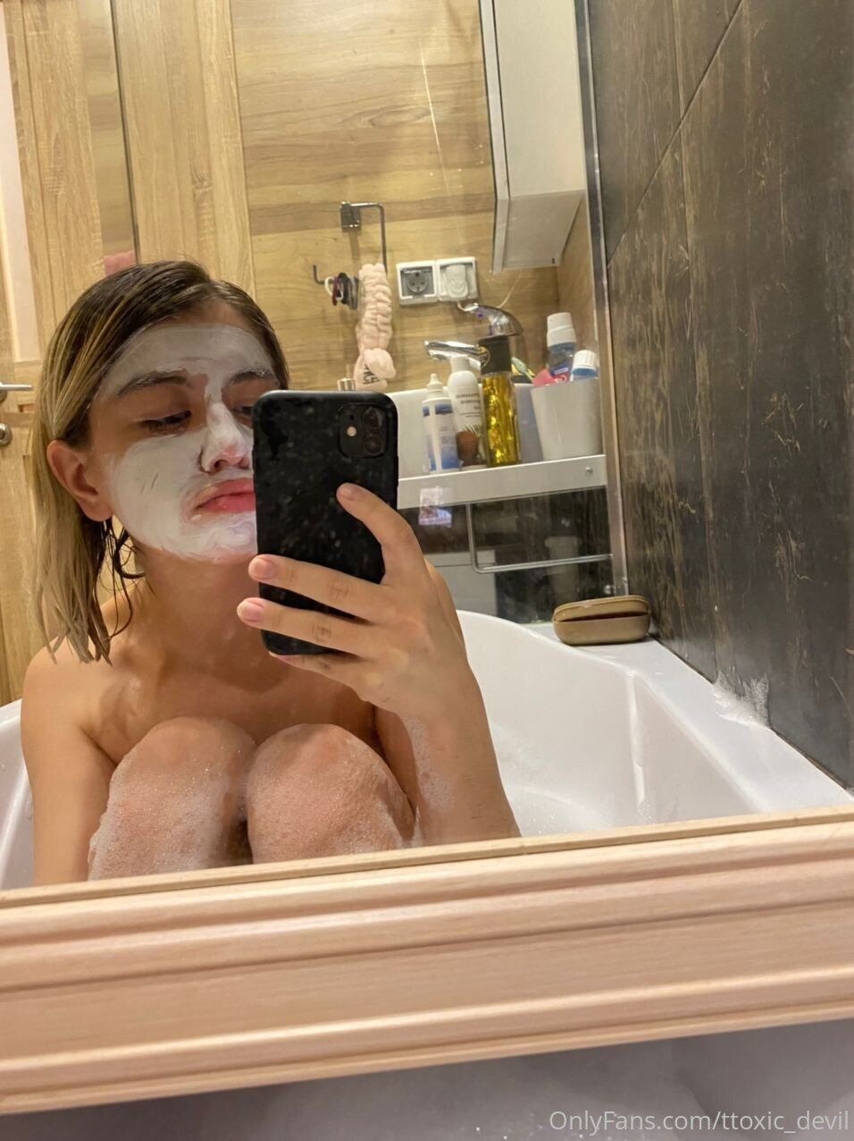 Ttoxic Devil Nude Photos 77836