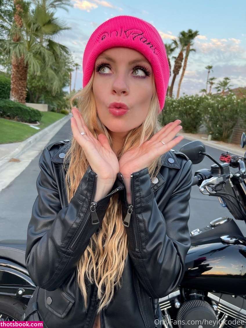 Cody Renee Cameron HeyItsCodee Nude Photos #12 456633