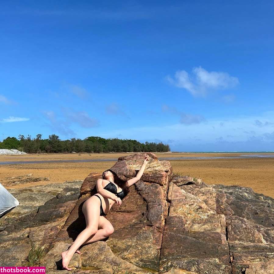 Jun Amaki Nude Photos #9 457014