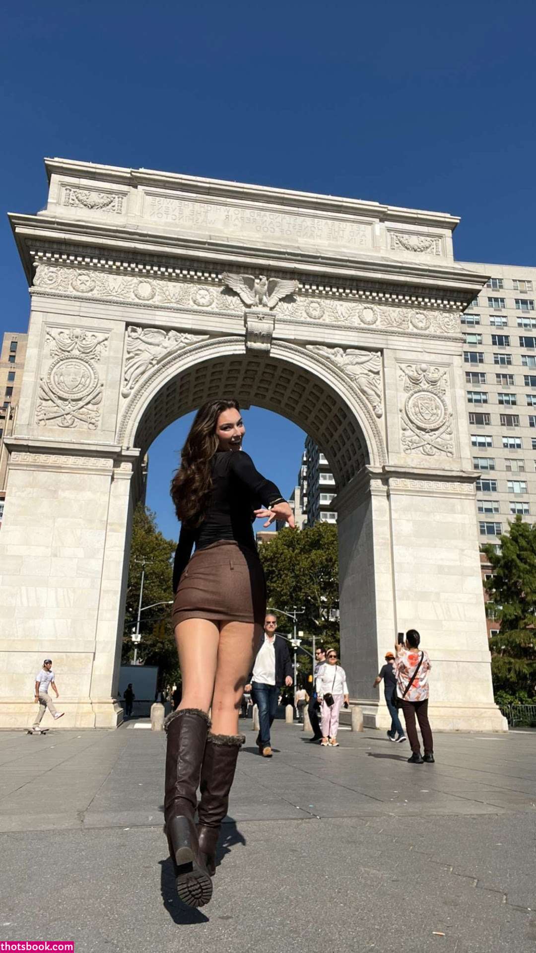 Rachel Michelle Beautyandbrainswithatwist Nude OnlyFans Photos #1 469439