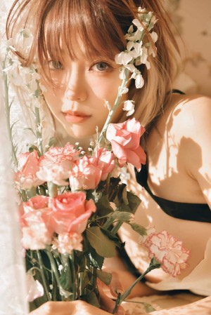 eeelyeee Nude Photos #3