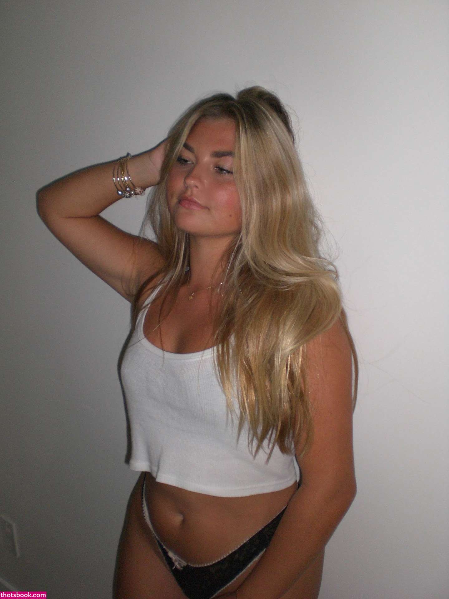 Kirra Sullivan Nude Photos #2 423575