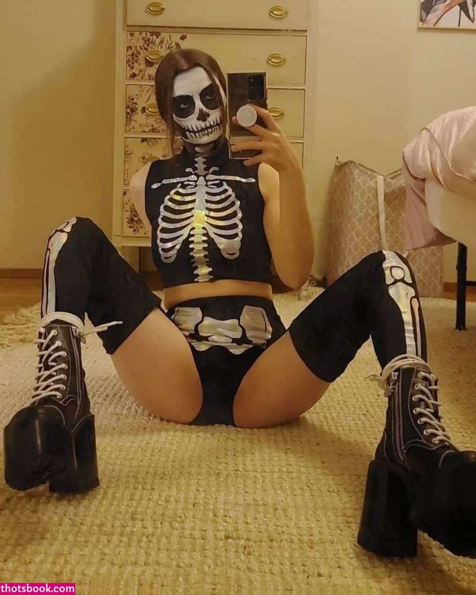 poggledrop Nude Photos #5 423912