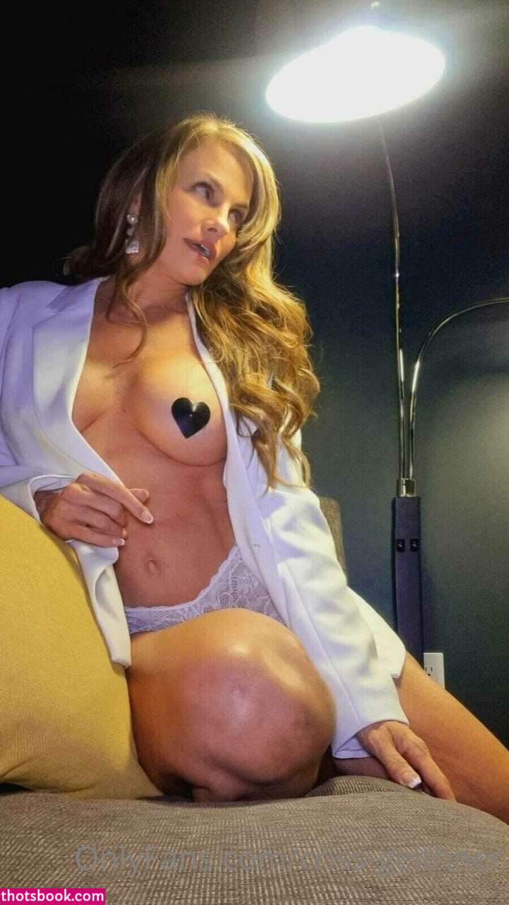 Aura Cristina Geithner Nude OnlyFans Photos #4 432238