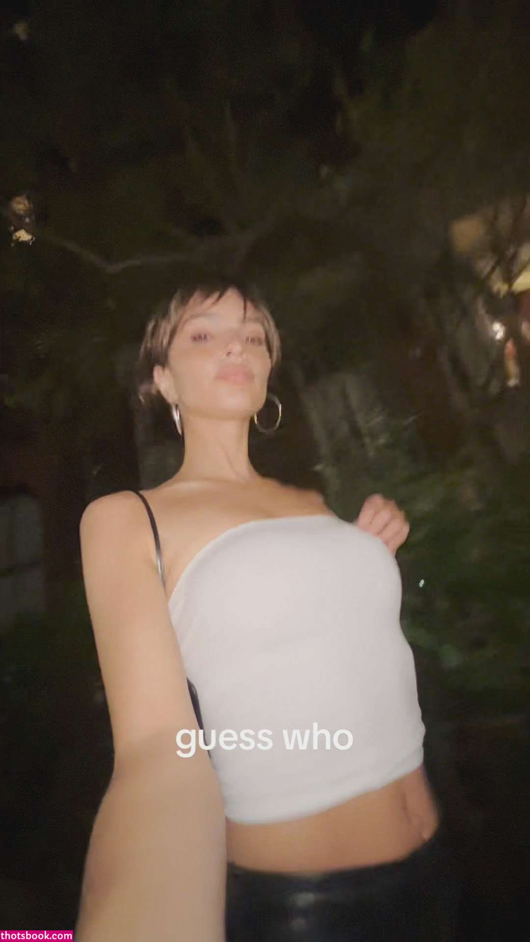 Emily Ratajkowski Nude OnlyFans Photos #11 432536