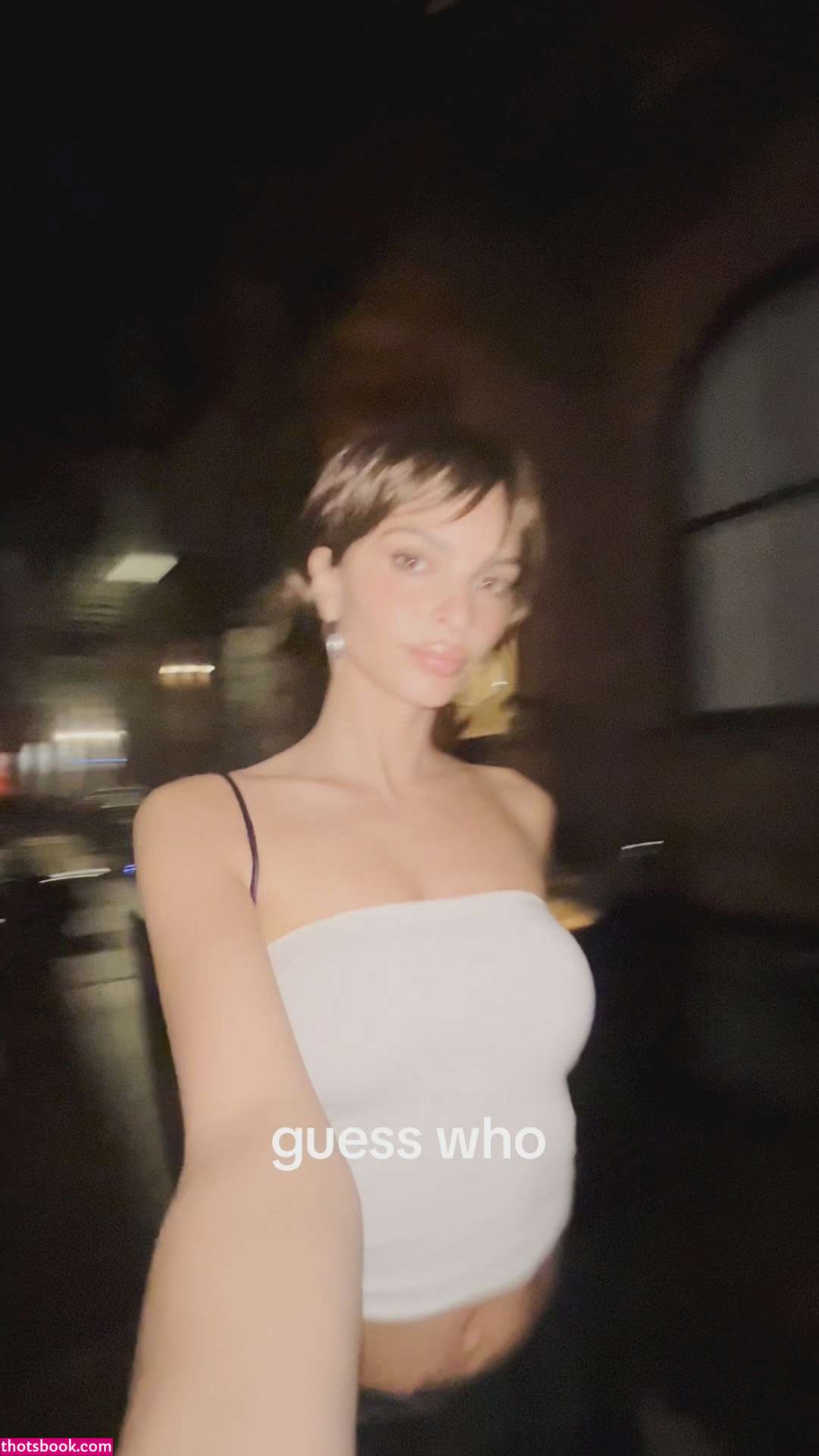 Emily Ratajkowski Nude OnlyFans Photos #11 432540