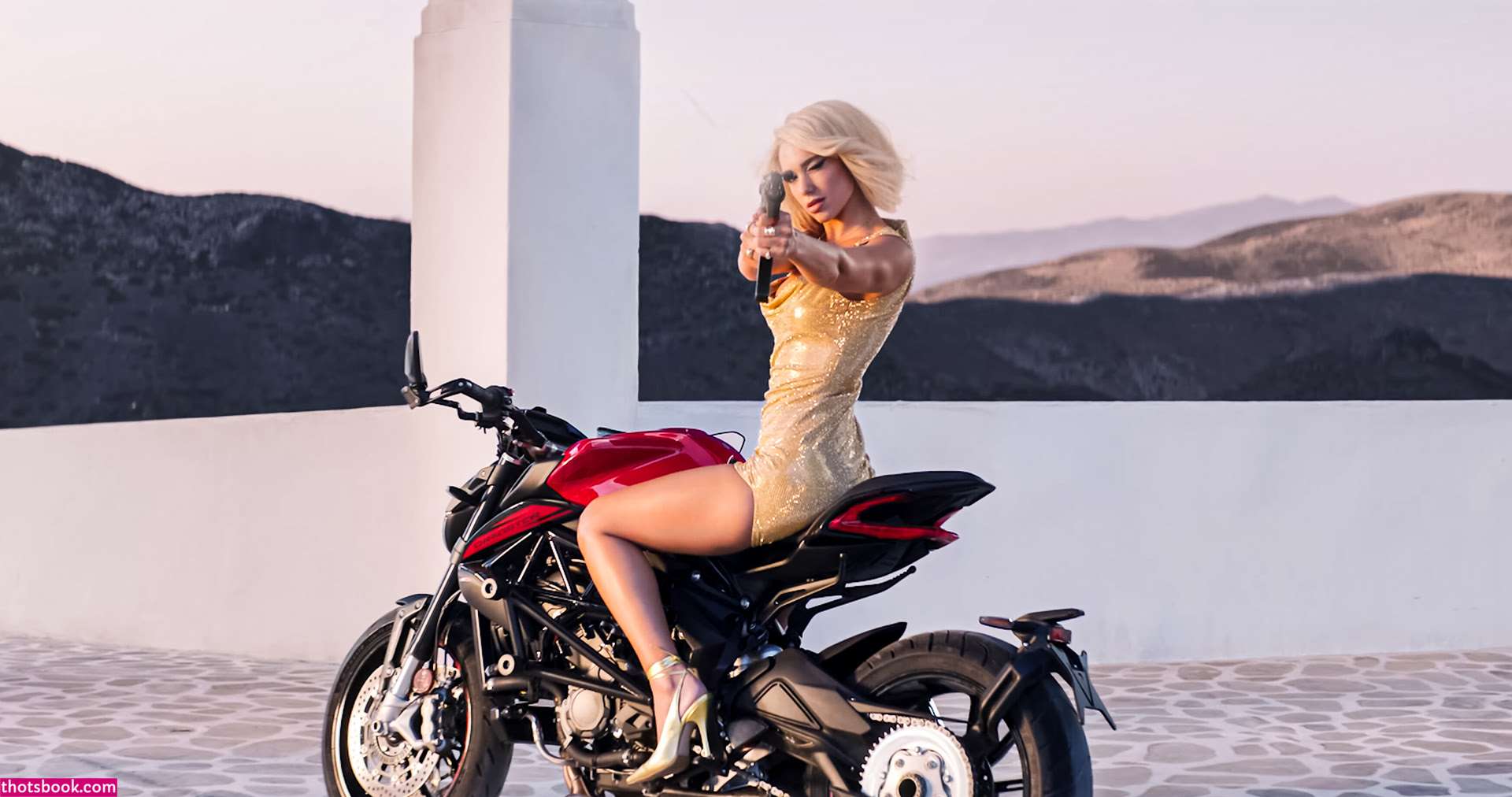 Dua Lipa Nude OnlyFans Photos #25 433777