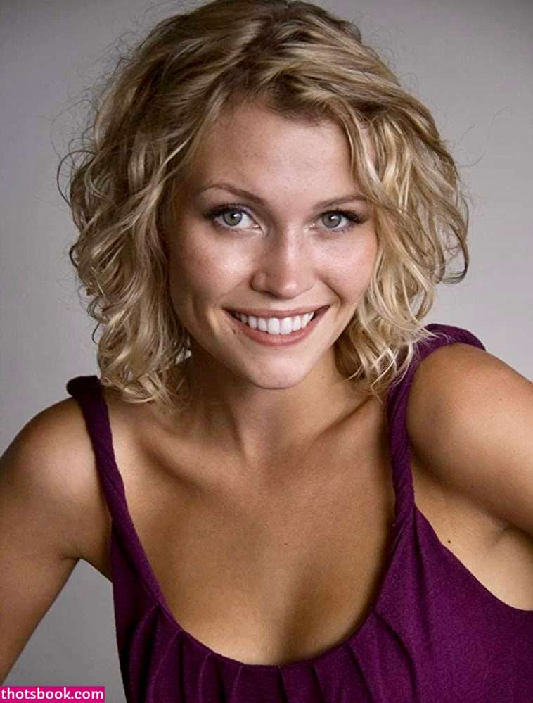 Whitney Moore Nude Photos #4 458533