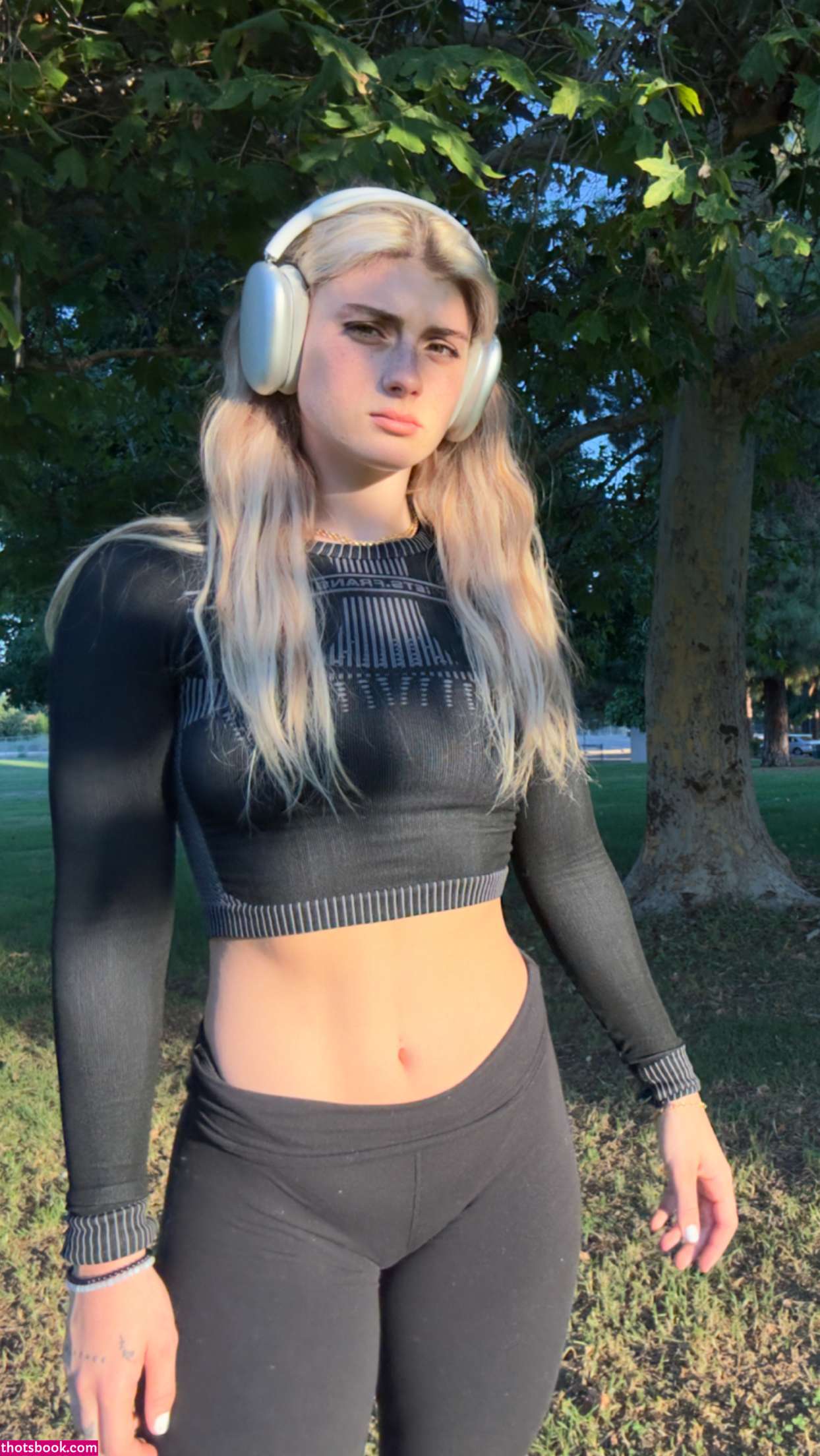 Faith Ordway Nude Photos #4 460994