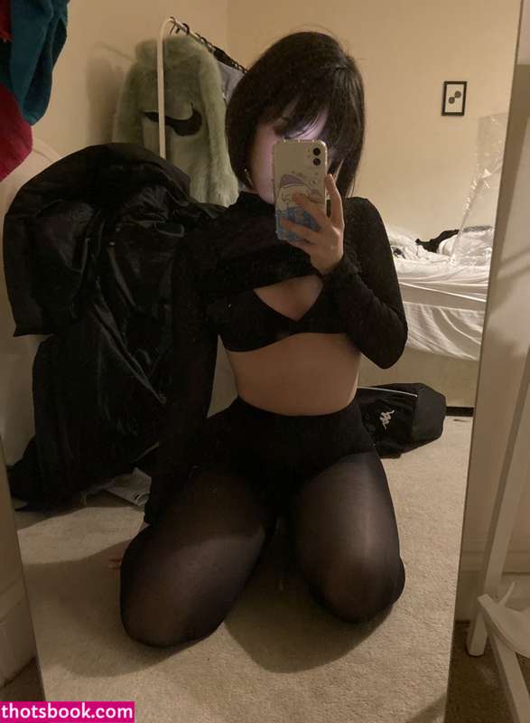 Rinuyi Nude Photos #2 424075