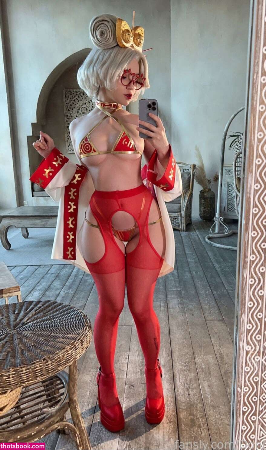 Donna loli Nude Photos #21 424405