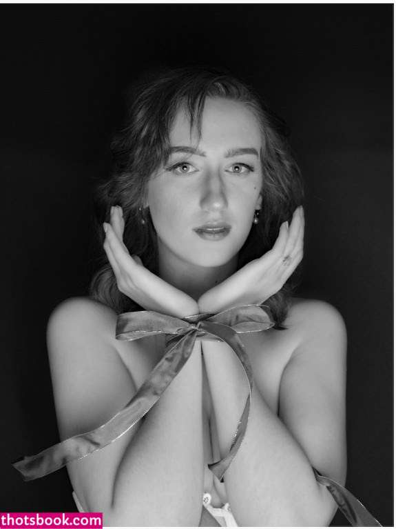 louisebordeaux looloooficial loolooxx Nude OnlyFans Photos #2 425981