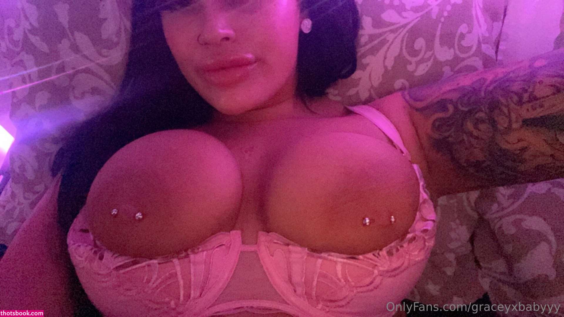 Graceyxbabyyy Livgreenwellll greenwell liv Nude Leaks OnlyFans Photos #13 1306806