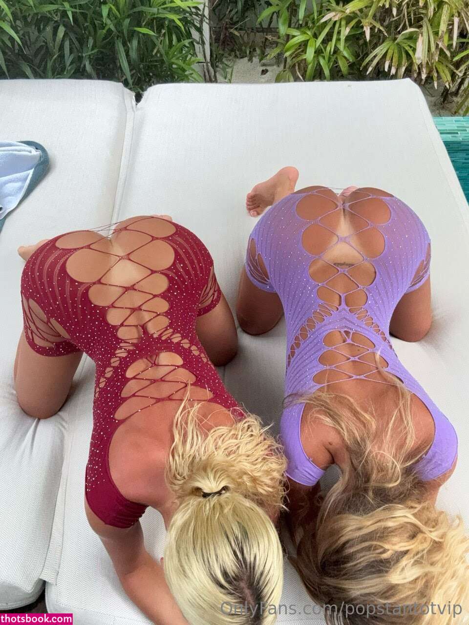 Tantot Twins Pauline Mathilde Nude OnlyFans Photos #53 1277364