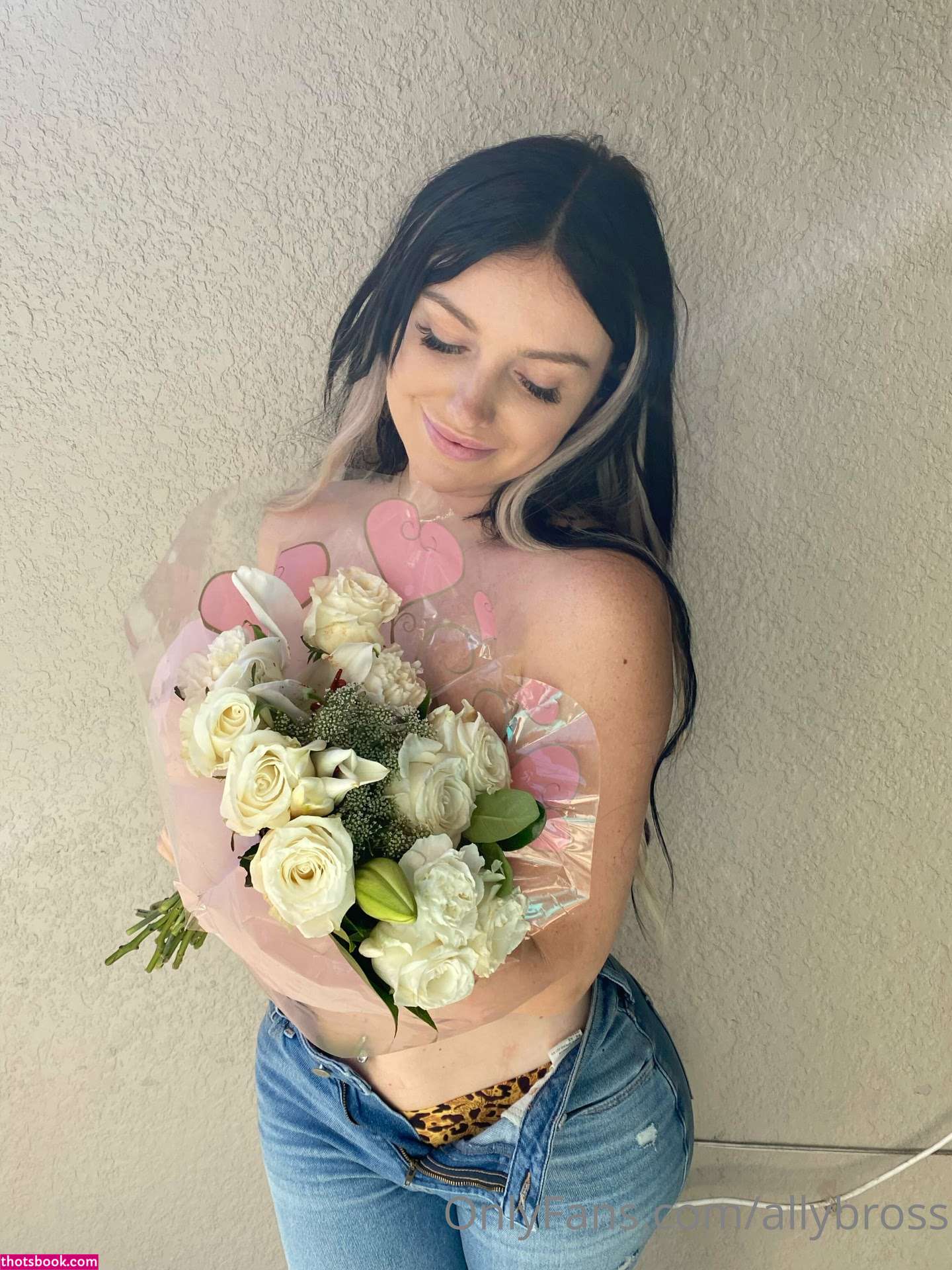 Bellasummersxo Allyamorxo Ally Amor Ally Bross Nude OnlyFans Photos #2 1259839