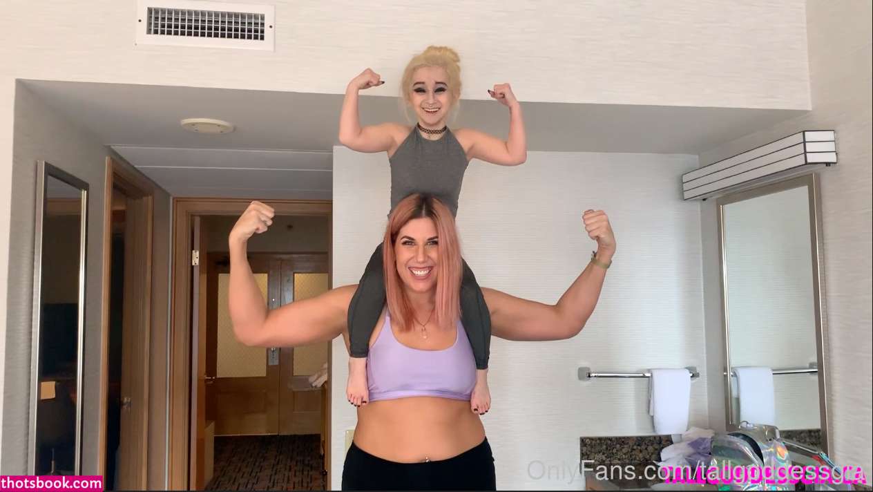 Tall Goddess Gia Gia De Luca Nude Leaks OnlyFans Photos #4 1324679