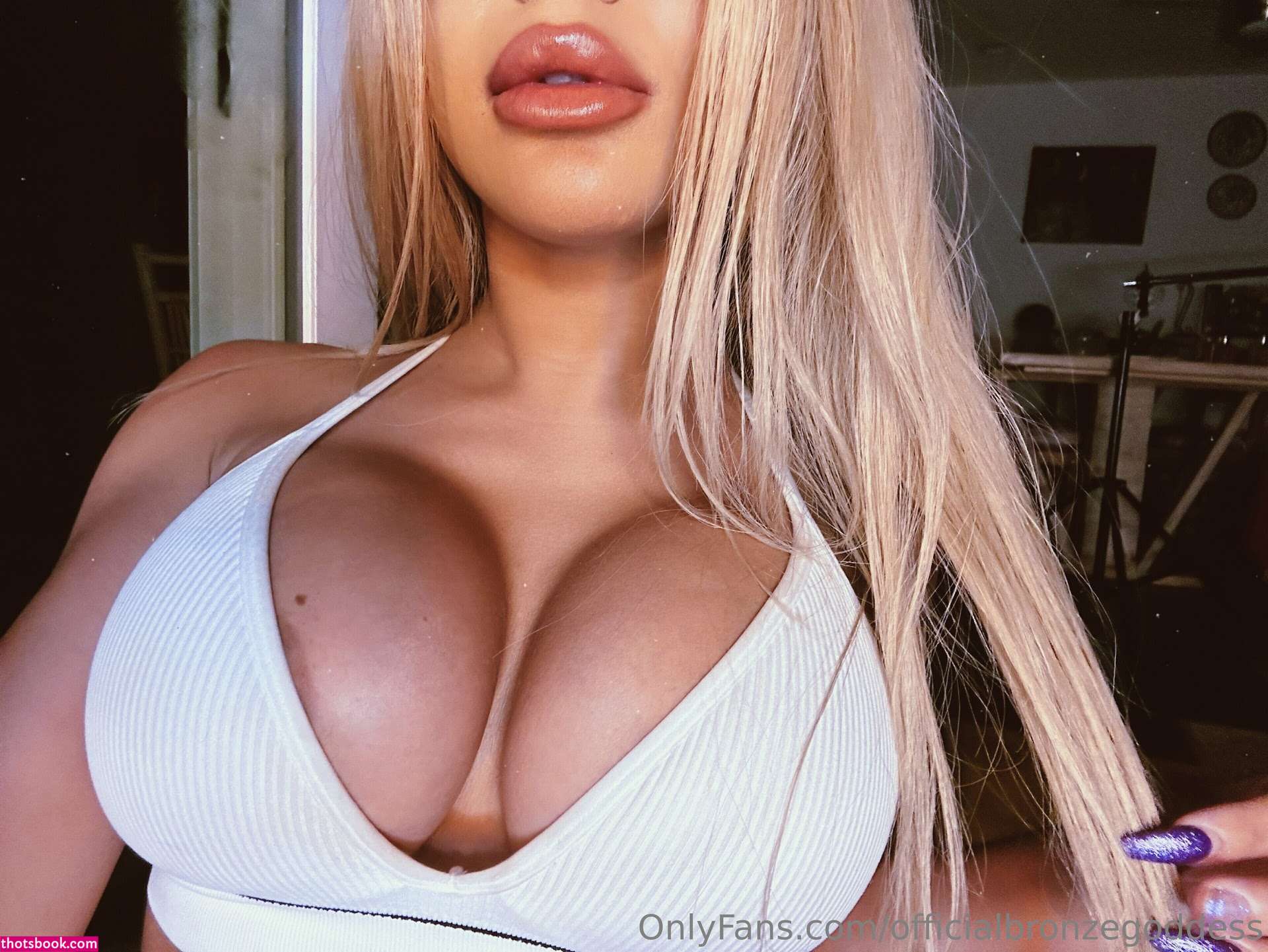 Bronze Goddess Nude Leaks OnlyFans Photos #12 1303097