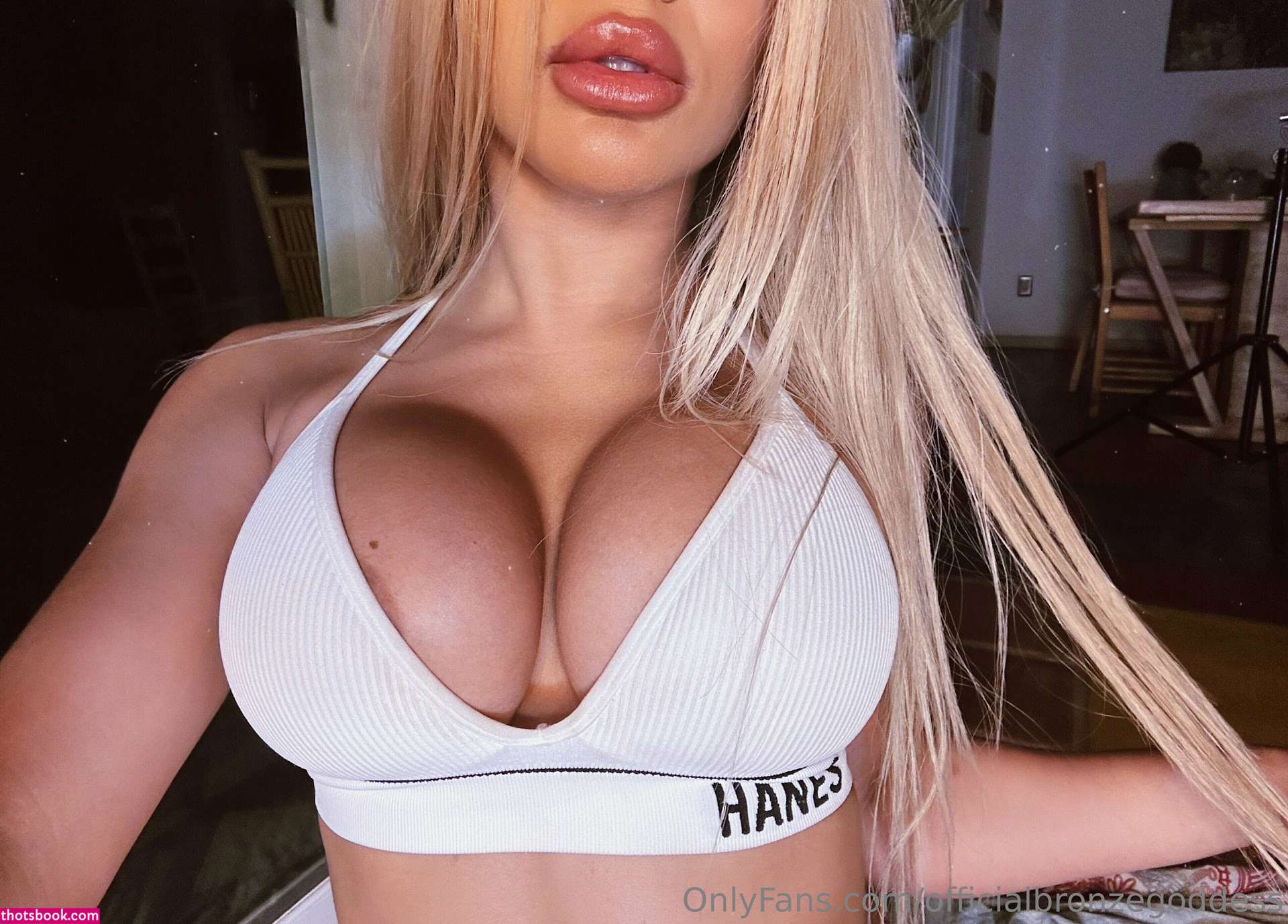 Bronze Goddess Nude Leaks OnlyFans Photos #12 1303099