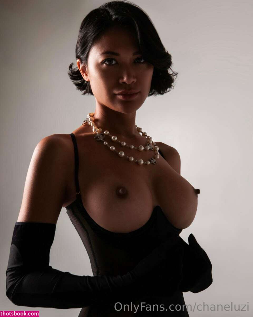 Chanel Uzi Nude OnlyFans Photos #18 1267512