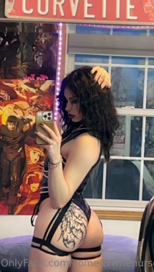 Comeovwhenursober Nude OnlyFans Photos #11