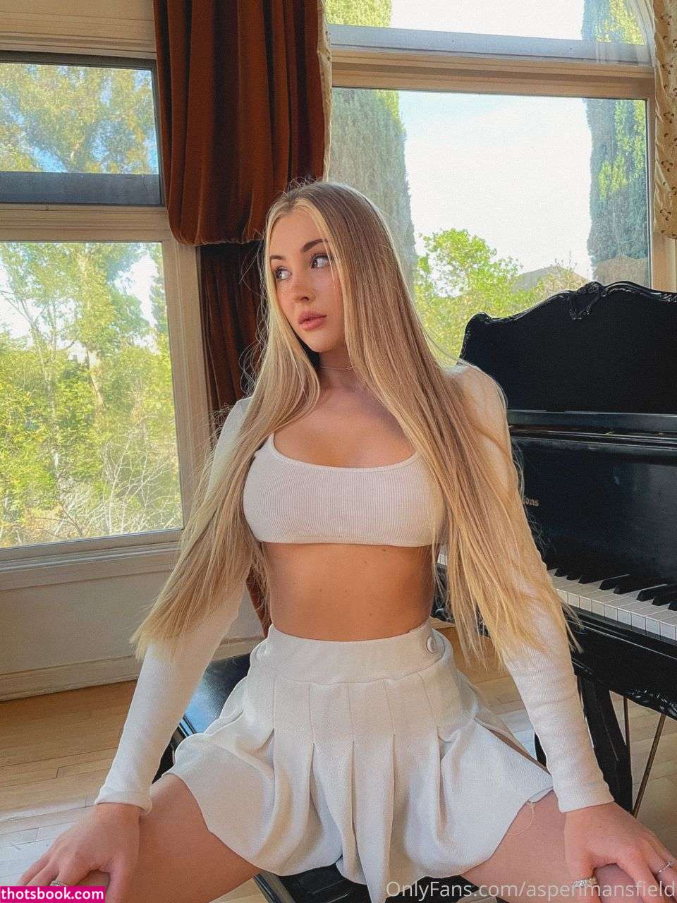 Aspen Mansfield Nude Leaks OnlyFans Photos #18 1328984