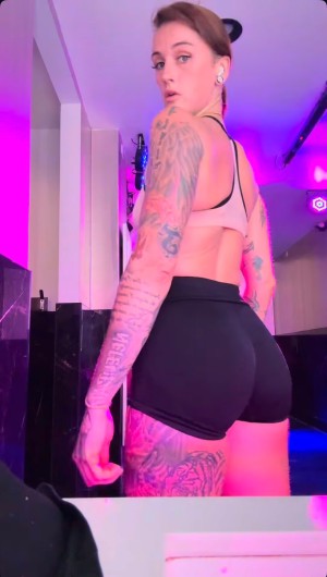 MsTattedbuckets Nude Leaks OnlyFans Photos #2