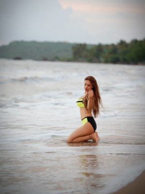 Nehhaa Malik Neha Malik Nude Leaks OnlyFans Photos #4