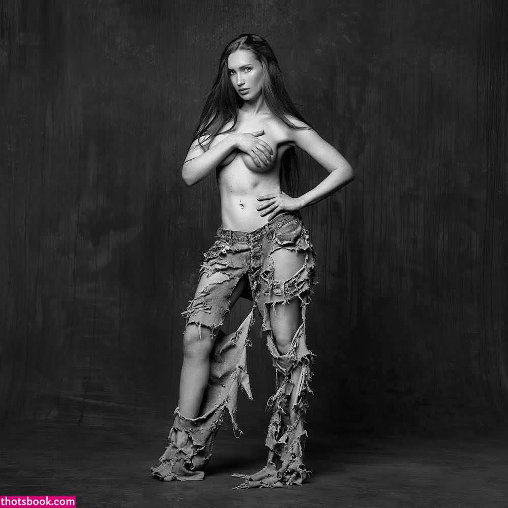 Anna Hristenko hristenko anna Nude Leaks OnlyFans Photos #1 1881875