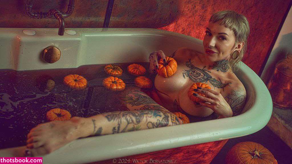 Daruniaink Daria Darunia Nude Leaks OnlyFans Photos #3 1854399