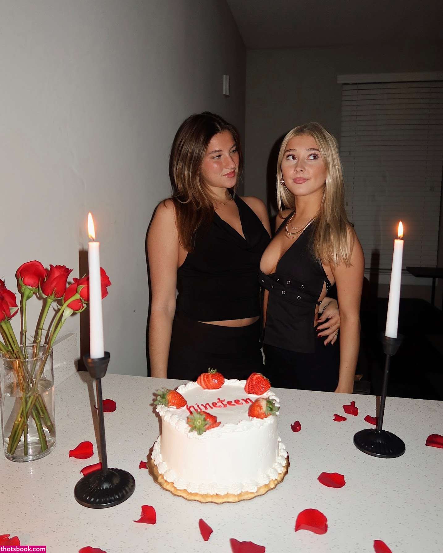 kkatiejones Katie Jones Nude Leaks OnlyFans Photos #3 1854987