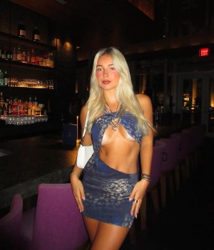 Grace Quigley gracequigleyyy Nude Leaks OnlyFans Photos #4