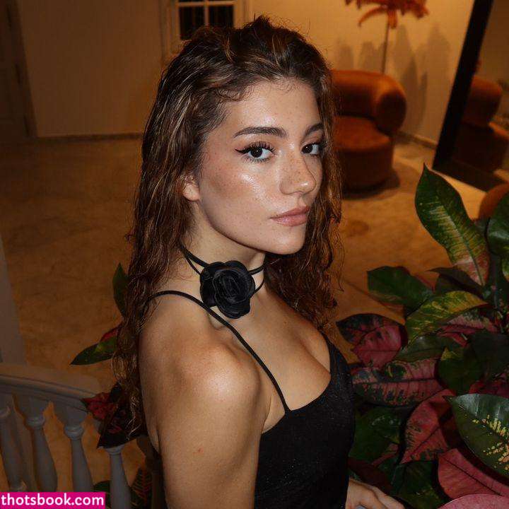 Sofia Soler sophiesred Nude Leaks OnlyFans Photos #2 1889642