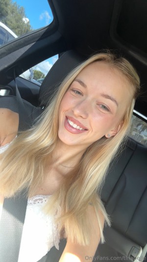 tinabellee booktokava bookbabeava Nude Leaks OnlyFans Photos #3