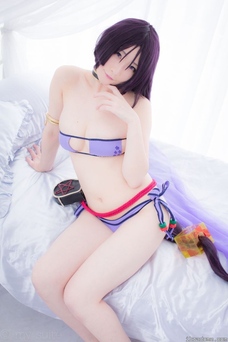 Minamoto no Raikou 3 (@zenzai_atk) Cosplay Gallery 16961