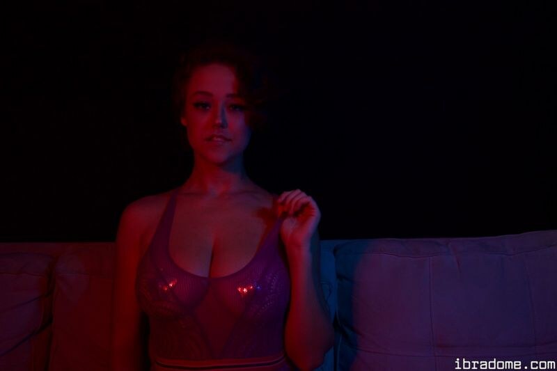 Sabrina Nichole Redlight District Set 17298