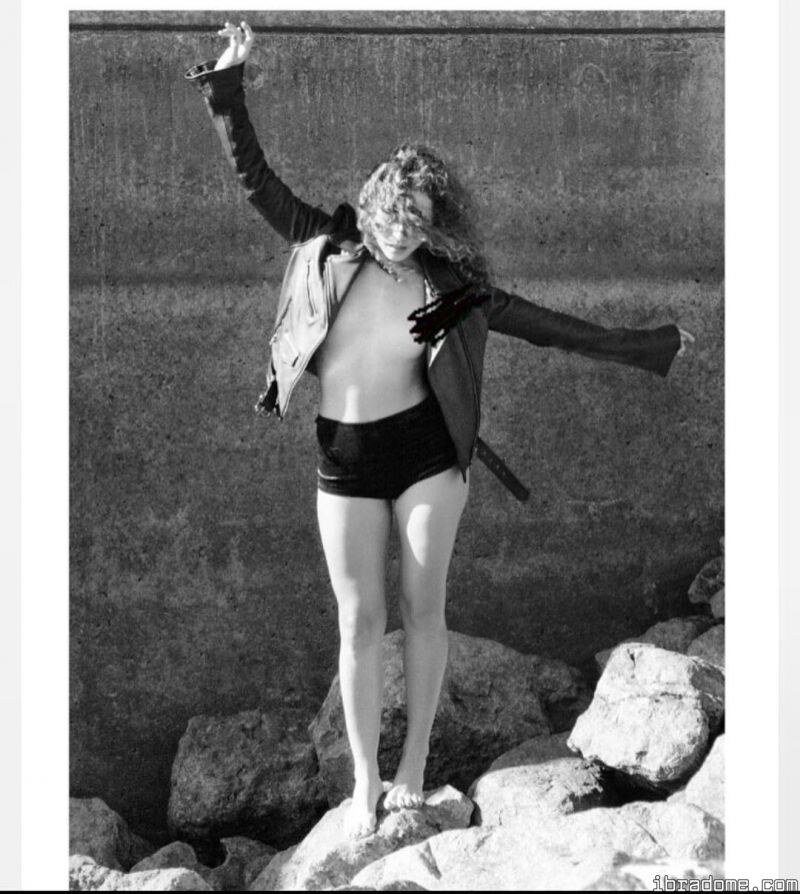 Dora Burge Nude Photos 17885