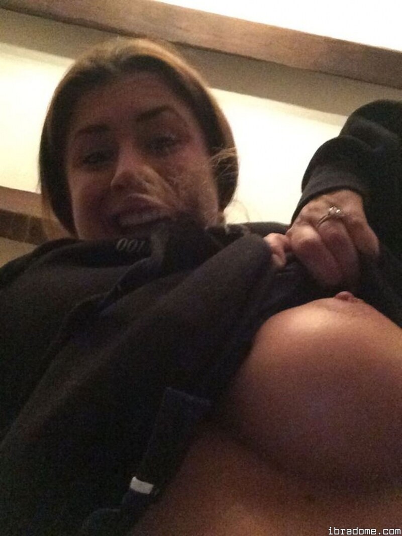 Kelly Hall Nudes Leaked 24193