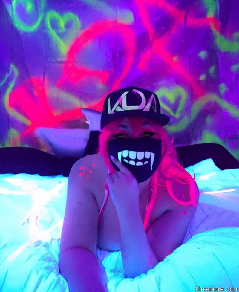 Striderscribe Nude KDA Akali Cosplay Photos! 24326