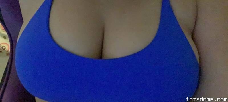 Zoe Heiler Onlyfans Boob Tease Twitch Streamer 24826