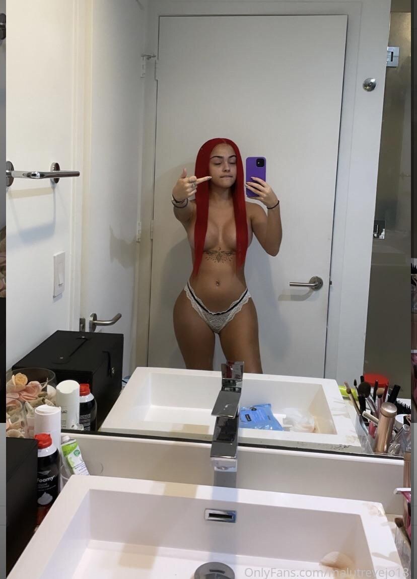 Malu Trevejo Lewds 83064