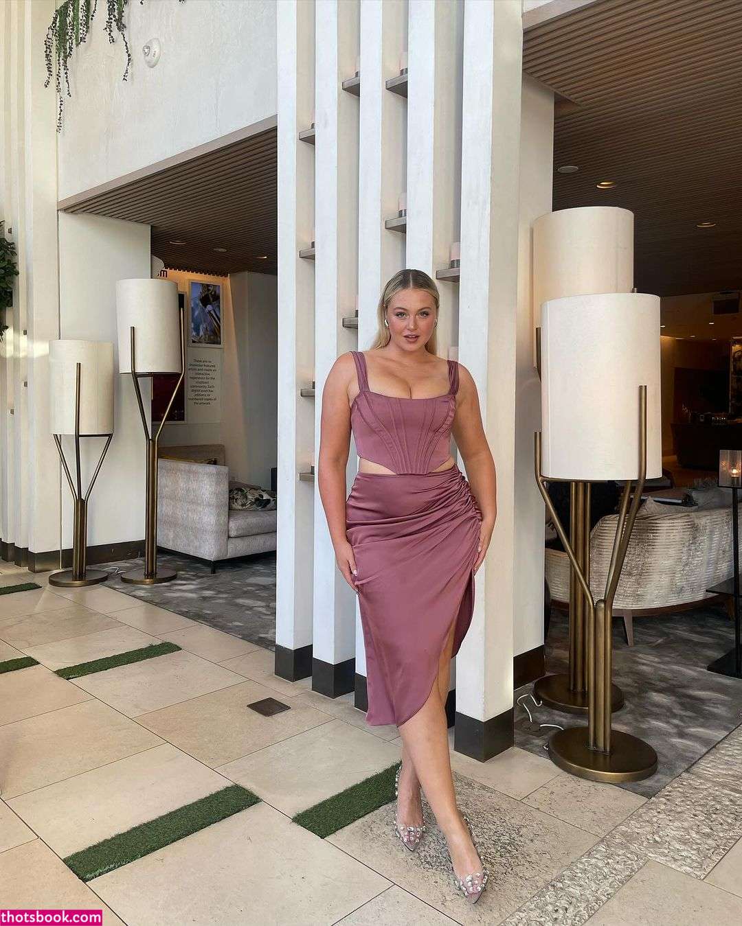 Iskra Lawrence Nude OnlyFans Photos #8 549102