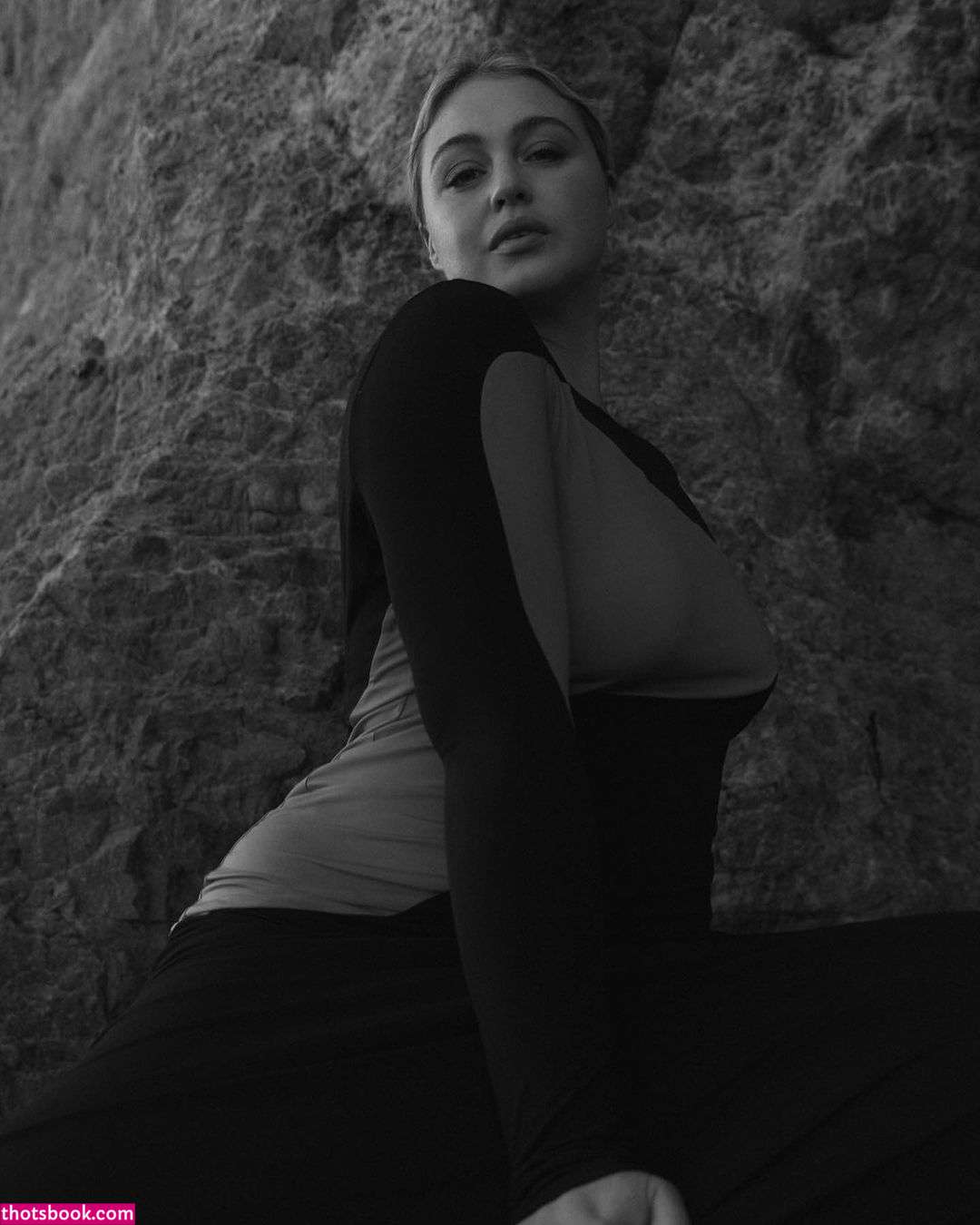 Iskra Lawrence Nude OnlyFans Photos #10 549117