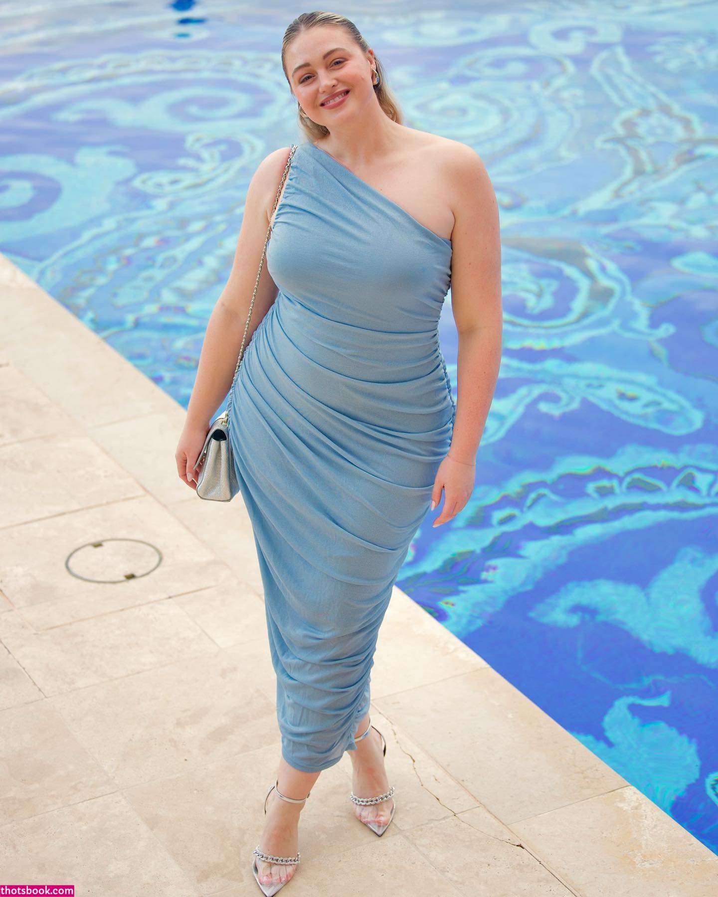 Iskra Lawrence Nude OnlyFans Photos #11 549126