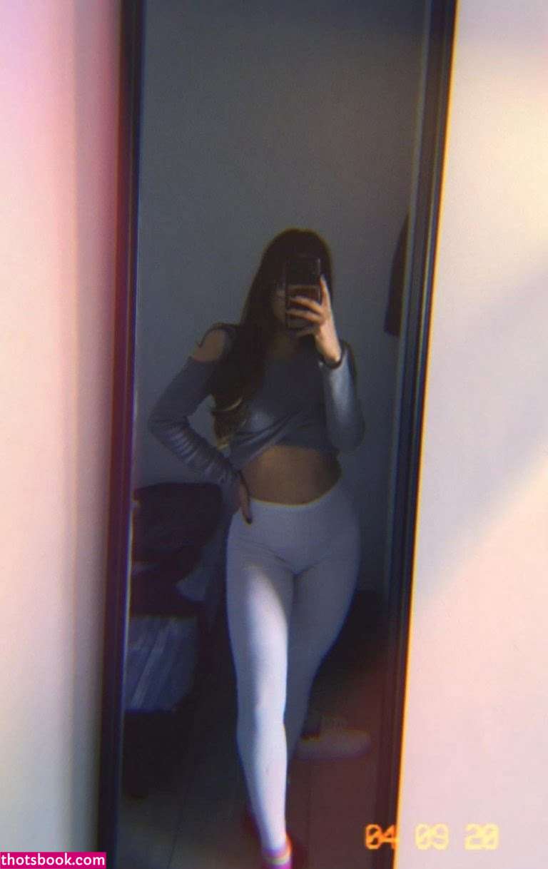 Yiyi Castelli Nude Leaks OnlyFans Photos #4 1437866