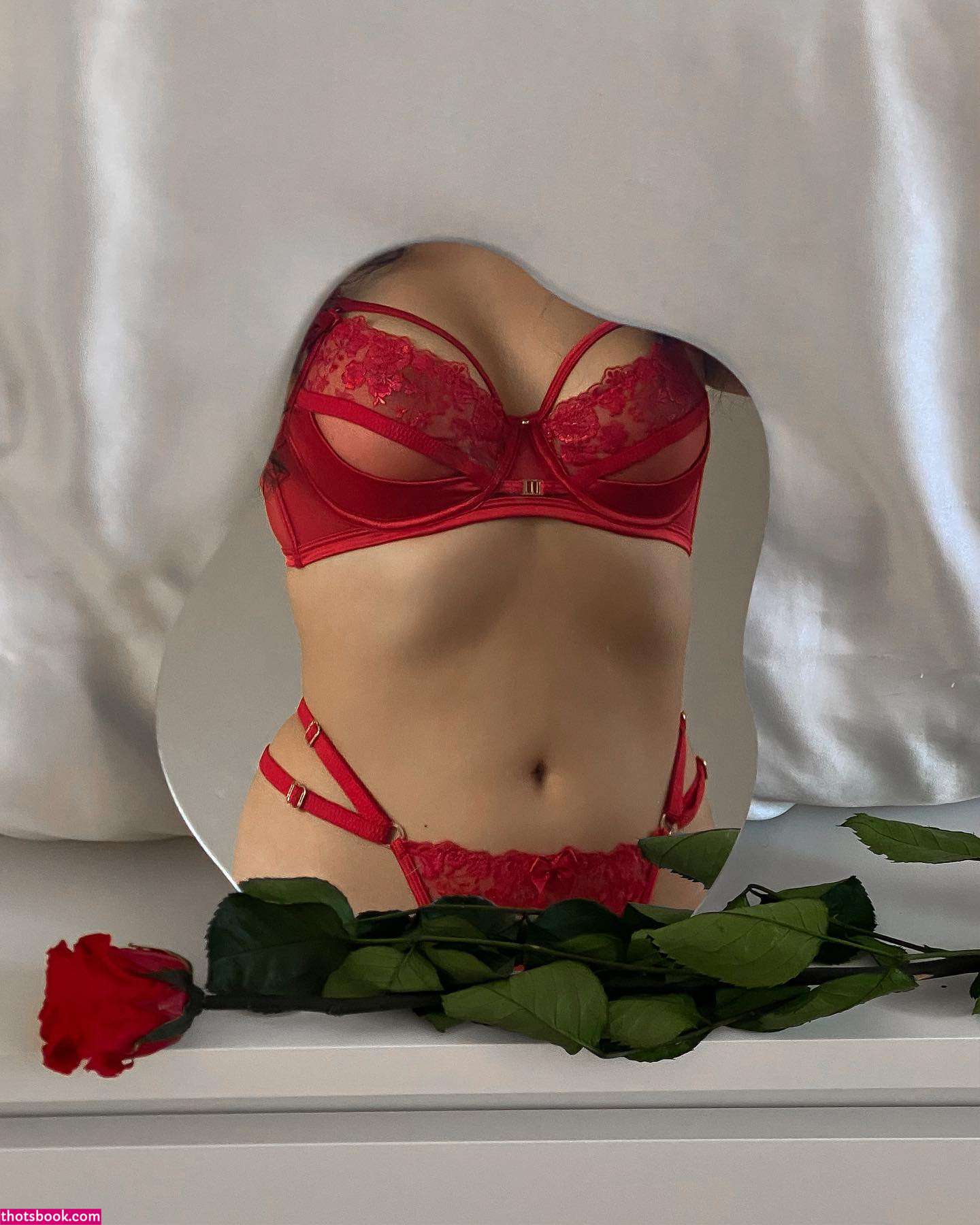 songmomos pr3ttygoodlooking lydasongg Nude Leaks OnlyFans Photos #1 1429337