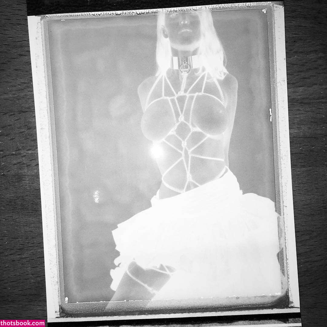 Betony Vernon Nude Leaks OnlyFans Photos #3 1444100