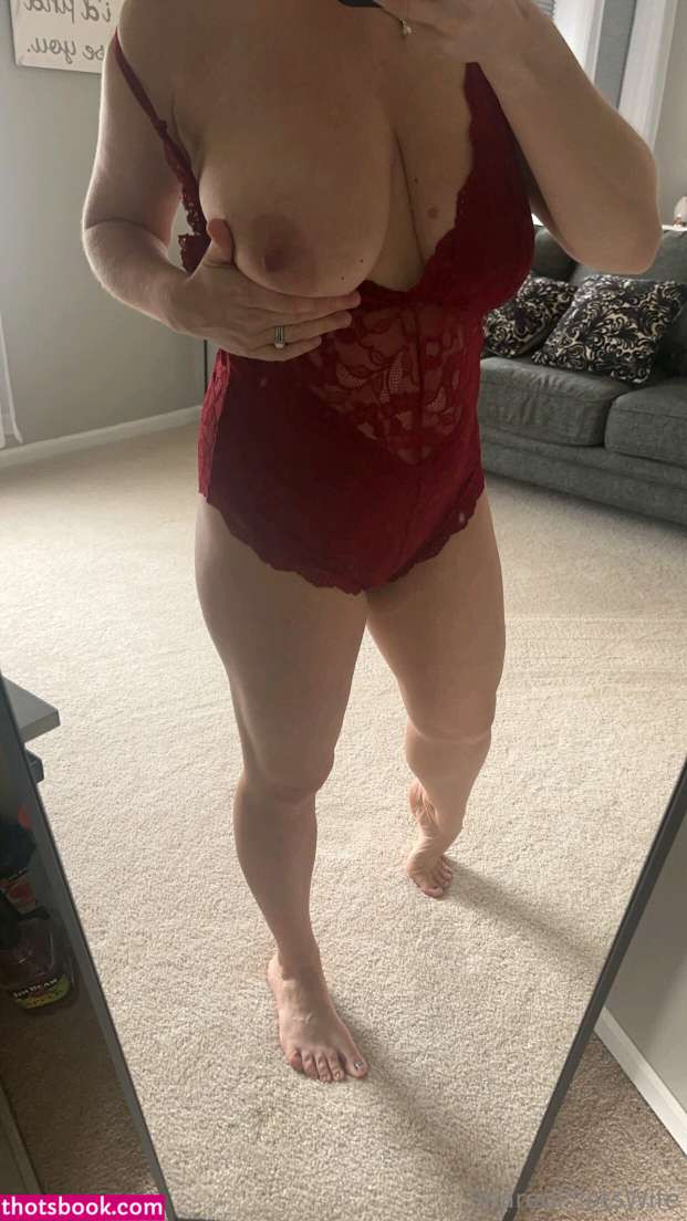 Sharedpilotswife Nude Leaks OnlyFans Photos #3 1413481